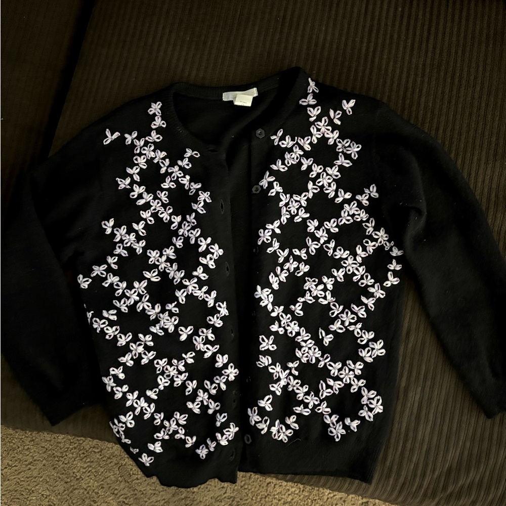 Cardigan sweater black with detail